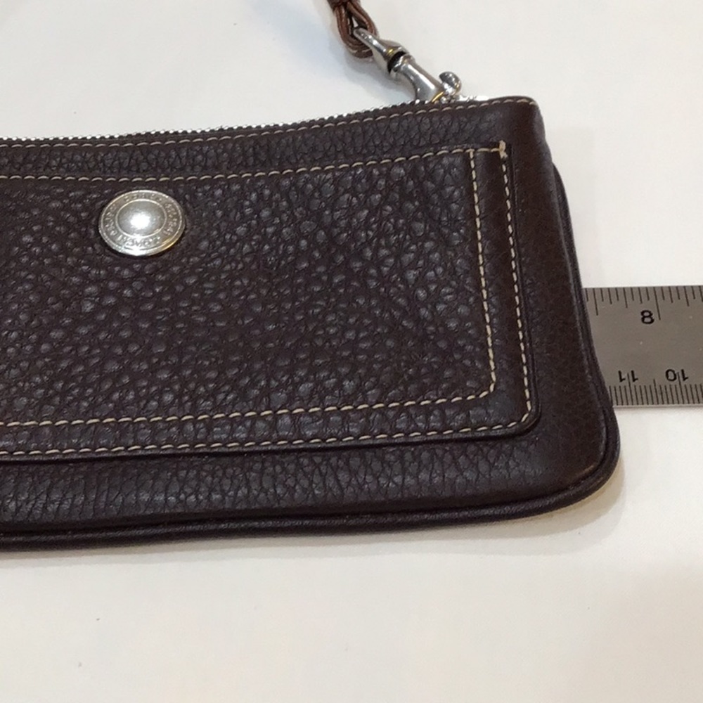 Like new! Coach brown pebble leather wristlet EUC - Picture 2 of 6